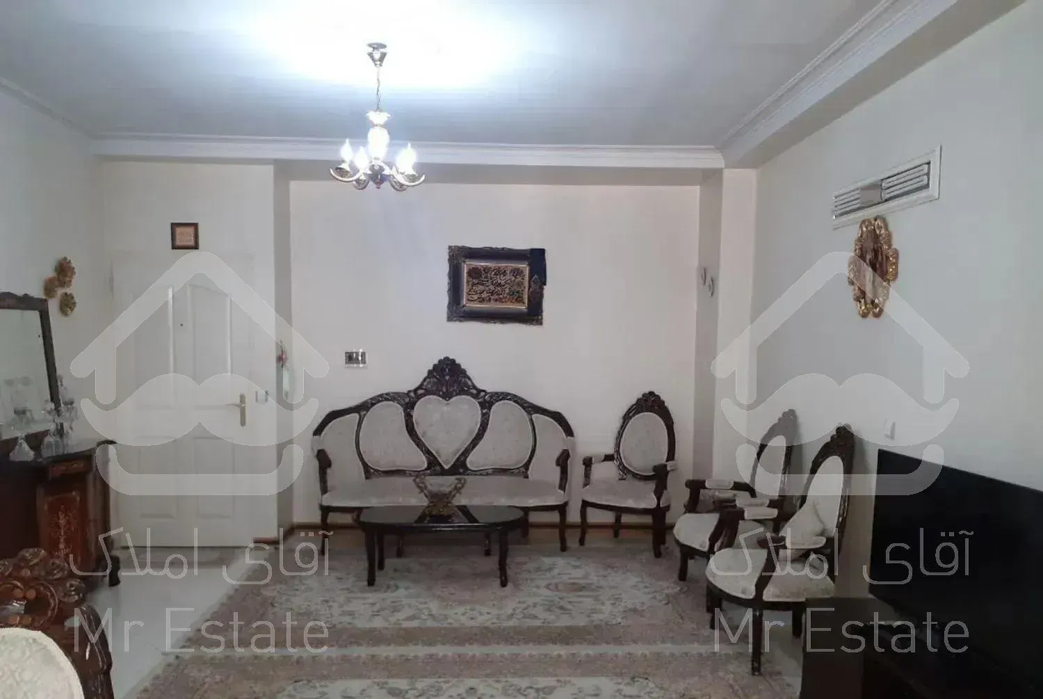 ۶۳متر تکاوران خوش نقشه