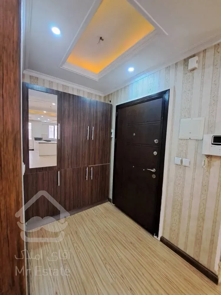 ۹۰متر۲خواب سالن پرده خور