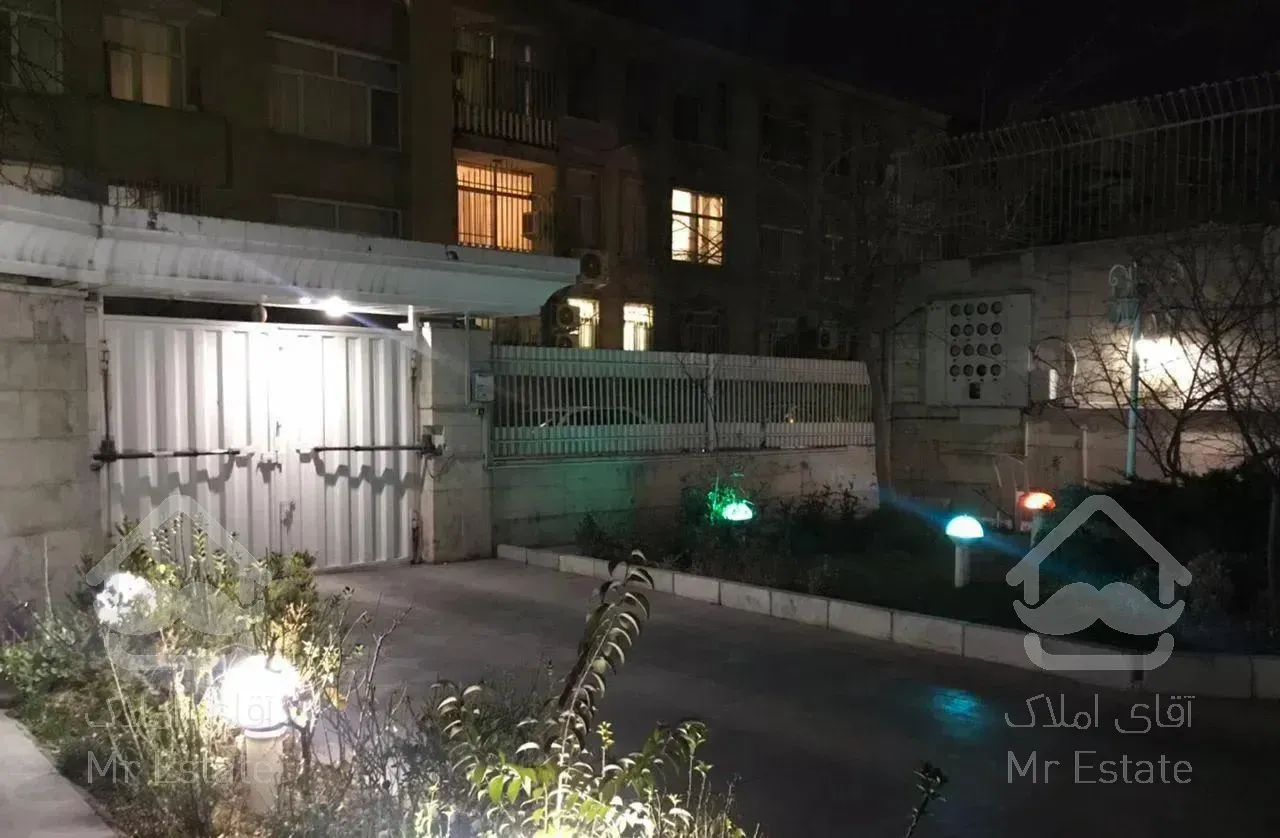 میرداماد/ 100متر 2خواب / 800 رهن کامل