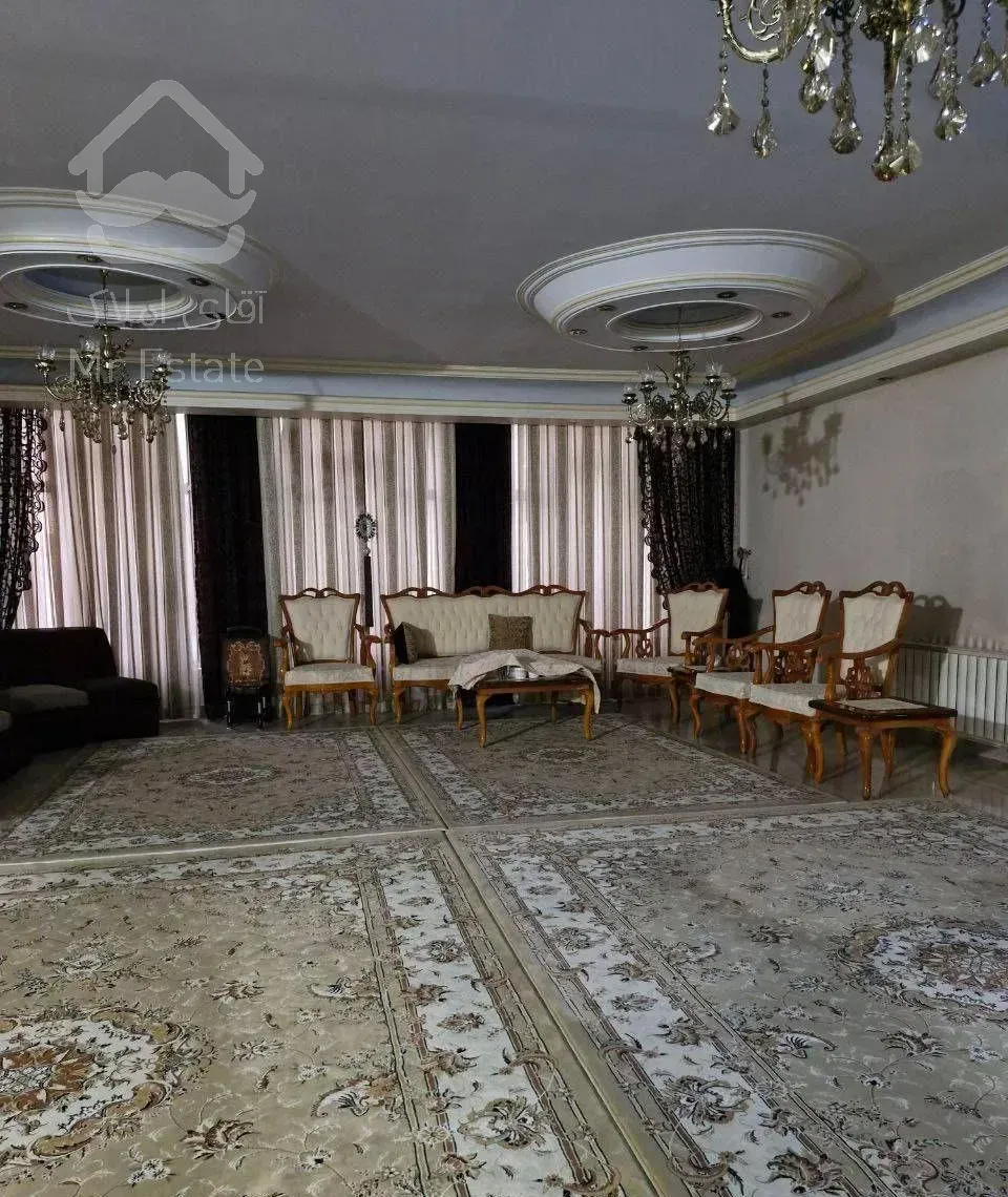 ۱۲۷متر/سه خواب/پارکینگدار