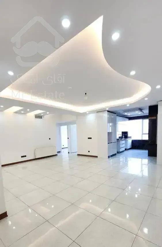 ۷۸ متر اپارتمان /فول امکانات /۷ ساله /جنت مرکز