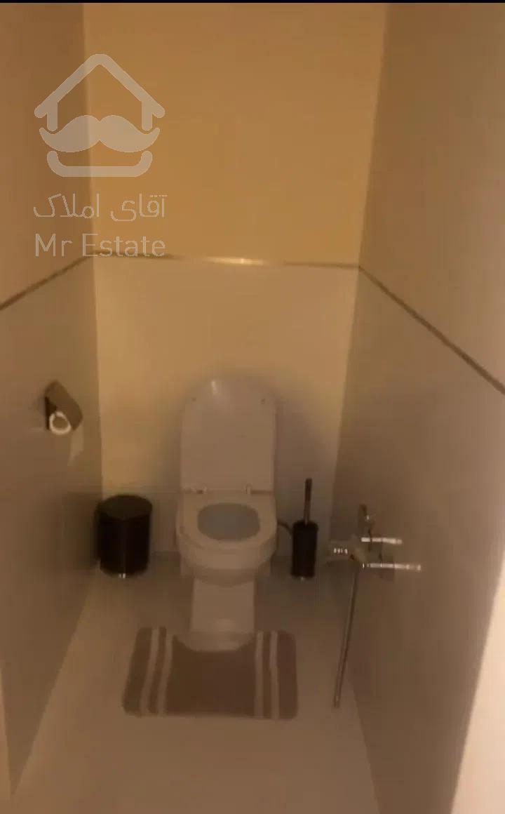 فرمانیه شرقی ۱۷۵ متر دو خوابه