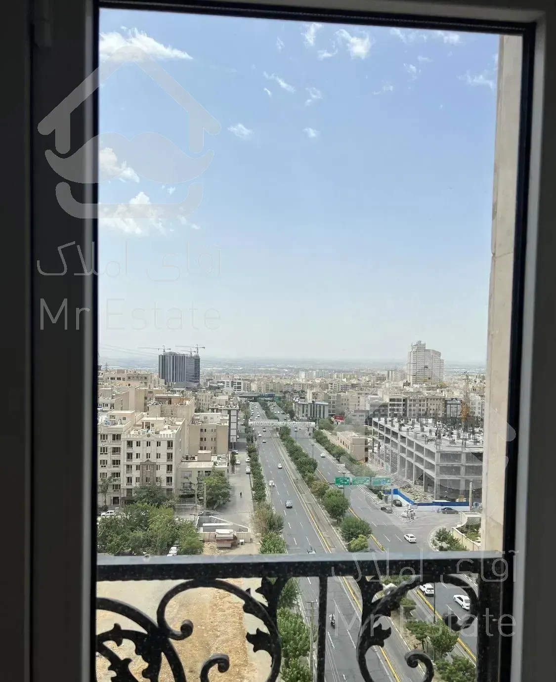 آپارتمان  ٦٧ متری طلای منطقه پونک(همیلا)