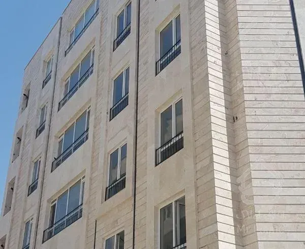 آپارتمان ۱۰۵ متر نوساز