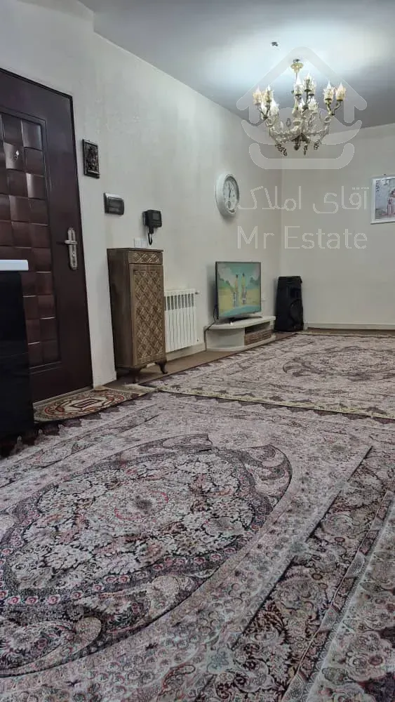 فروش فوری ۸۳متر دو خواب