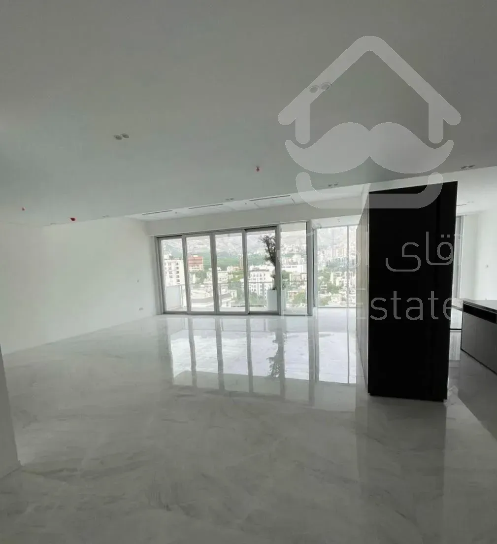 نیاوران / ۲۵۰ متر / نوساز کلید نخورده /فول امکانات