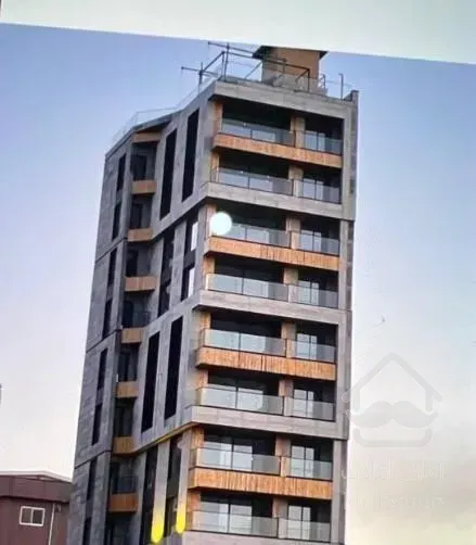 اپارتمان ساحلی تک واحدی با نگهبان (مهدی امینی)