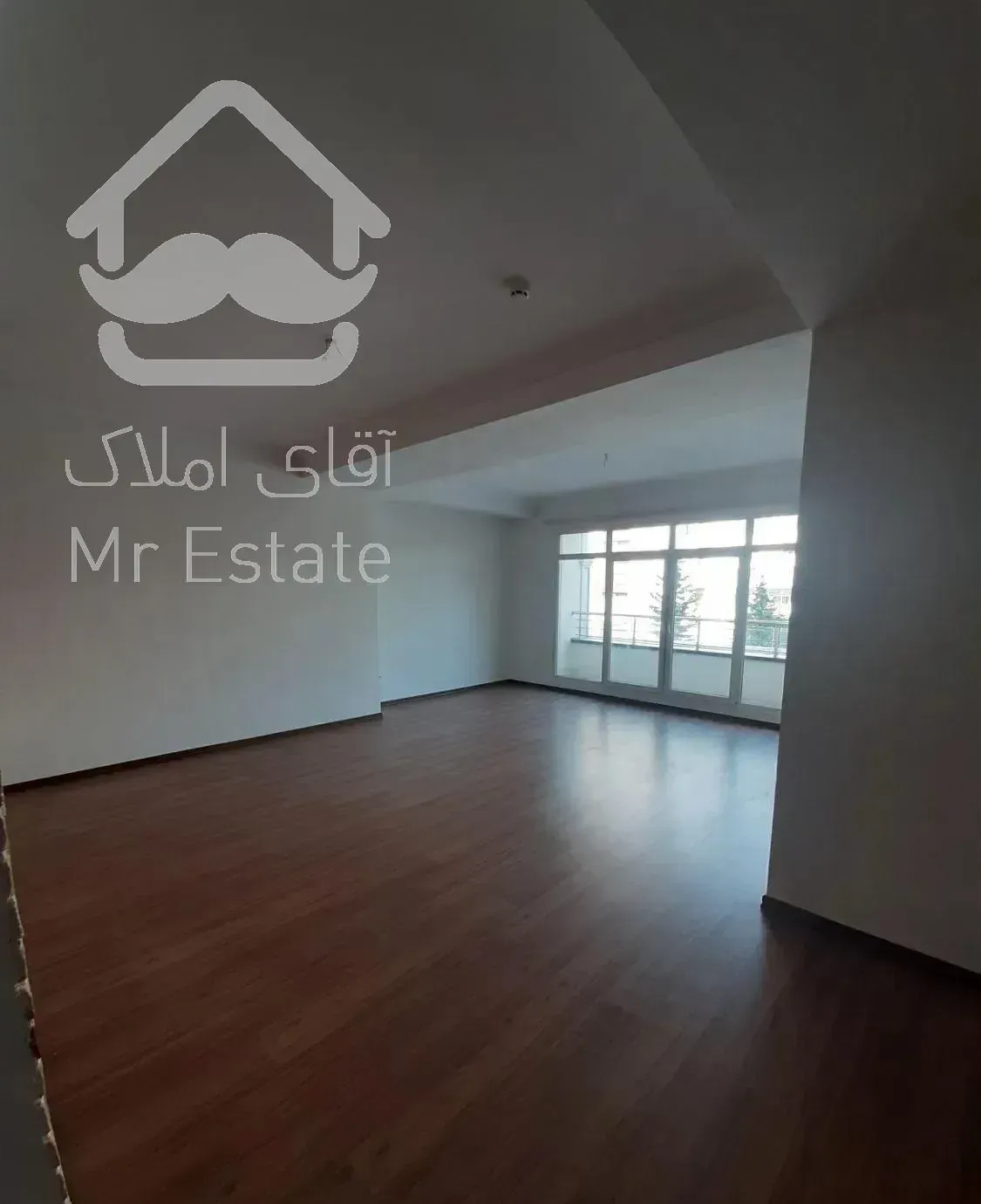 برج رویال گاردن ۱۲۵ متر دو خواب قابل تبدیل