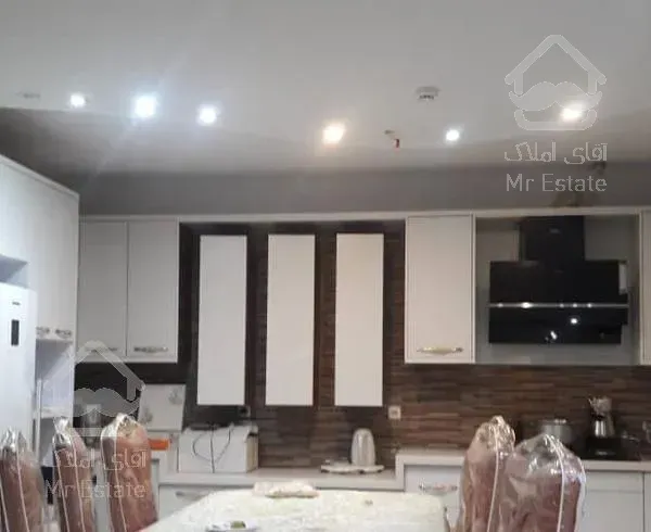 آپارتمان ۱۹۵ متر ارم سه راه شهرداری کوچه نرگس