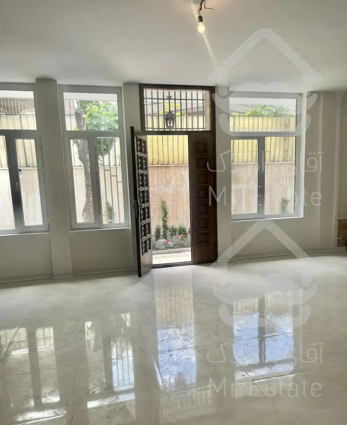 ۹۸متراپارتمان ویلایی تجریش-باغ فردوس