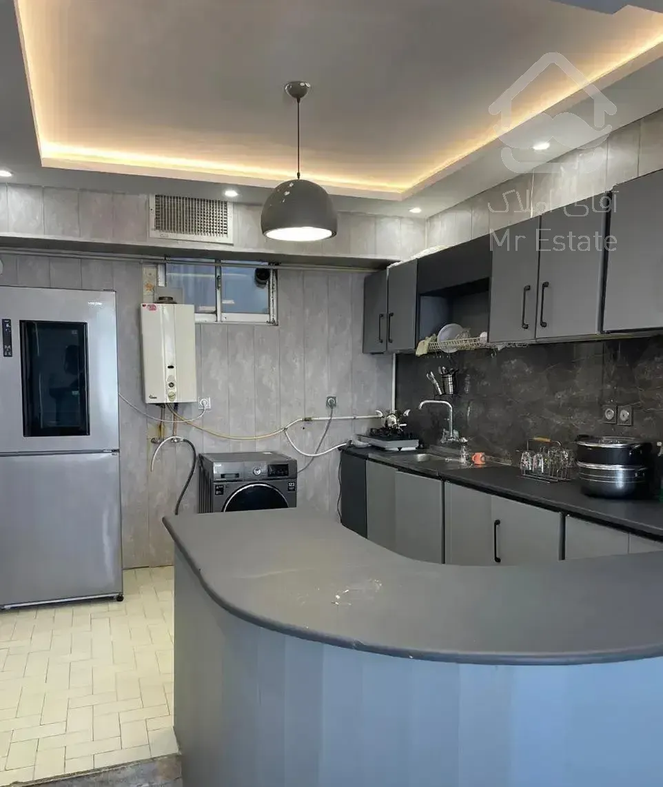 آپارتمان ۹۵ متری مبله