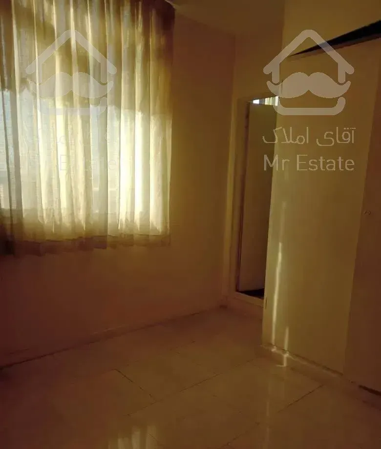 ۴دانگ از آپارتمان ۴۹ متری تهران شرق