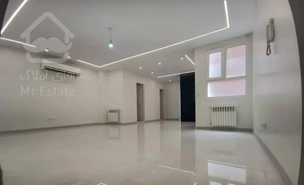 پونک 65 متر 2 خواب دارای پارکینگ و انباری