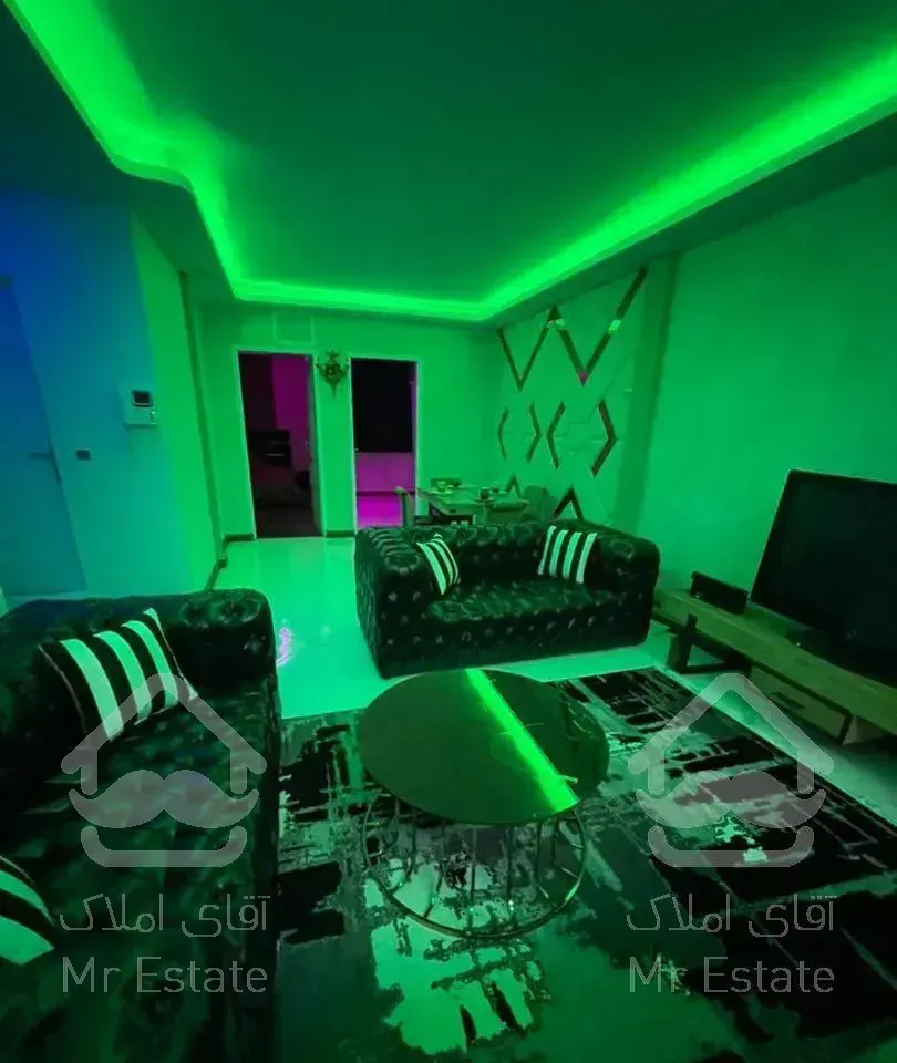 ۸۰متر،فول باسازی،دو خواب،حافظ