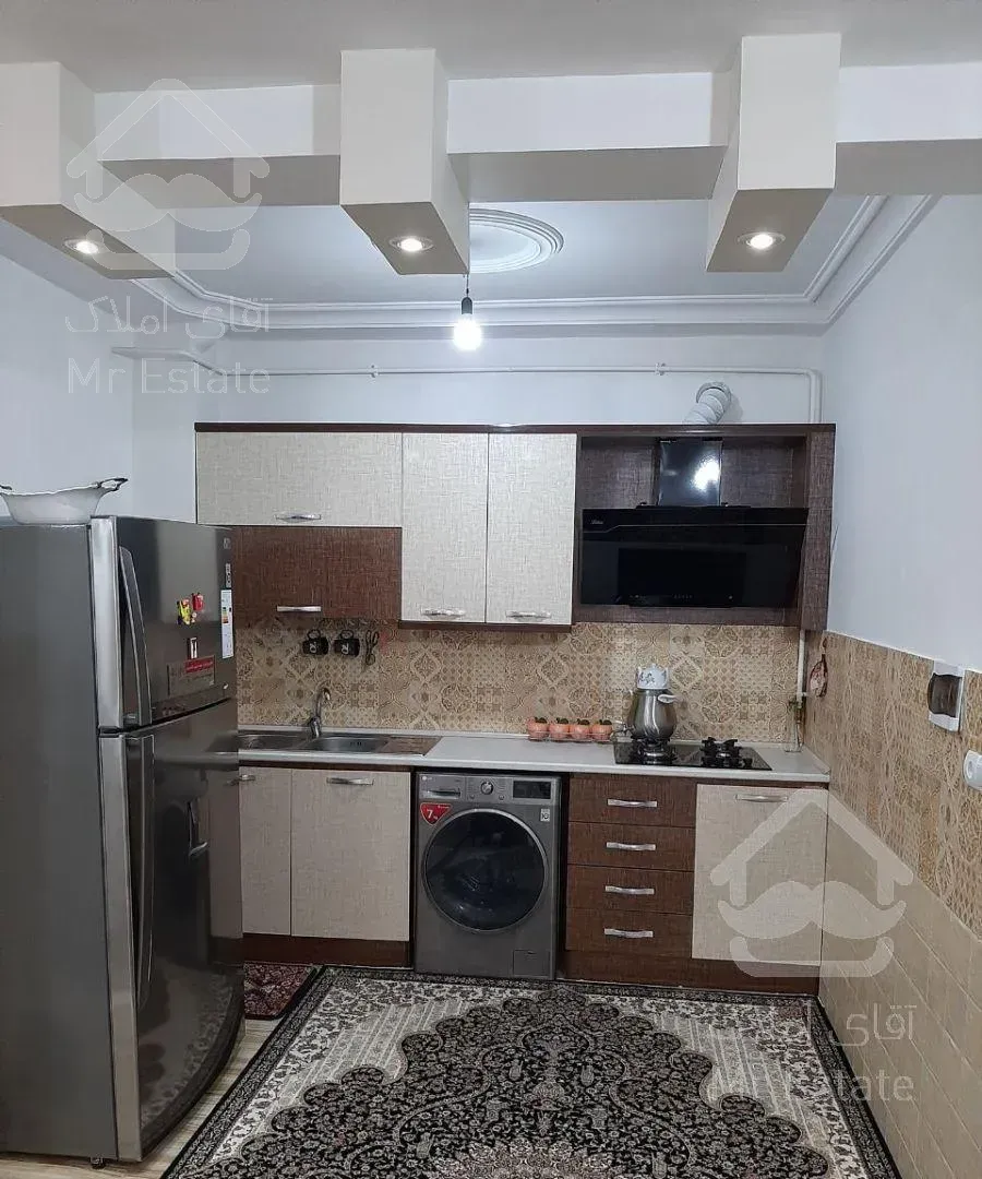 تکواحدی تمیز 90 متری بلوار لاکان