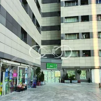 فروش یک واحد تجاری 63 متری با پاخور خوب در شهرک چیتگر