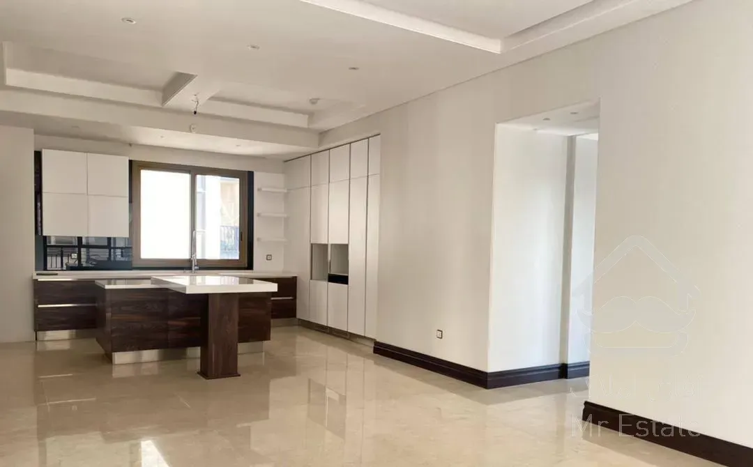 محمودیه ۲۴۰ متر ۳ خواب / پلان تفکیکی / اکازیون