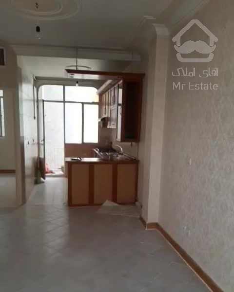 ۵۲ متر آپارتمان مترو دانشگاه شریف