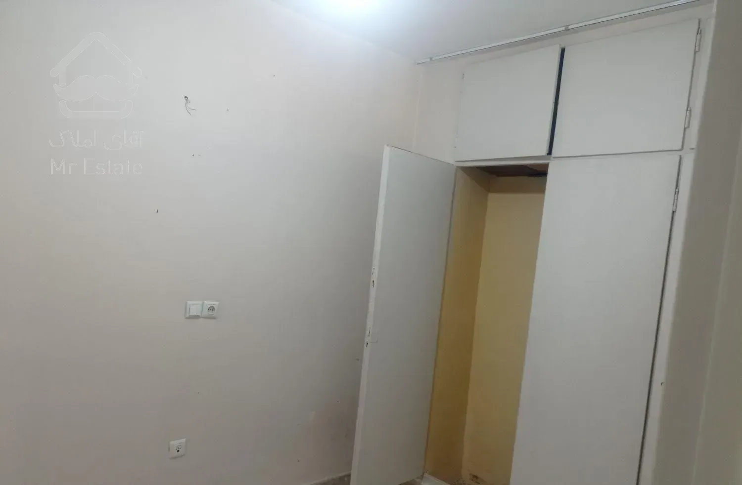 فروش آپارتمان ۶۲ متری ۲ خوابه در تولید دارو