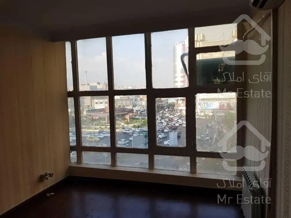 ۵۷ متر اداری فلکه دوم صادقیه