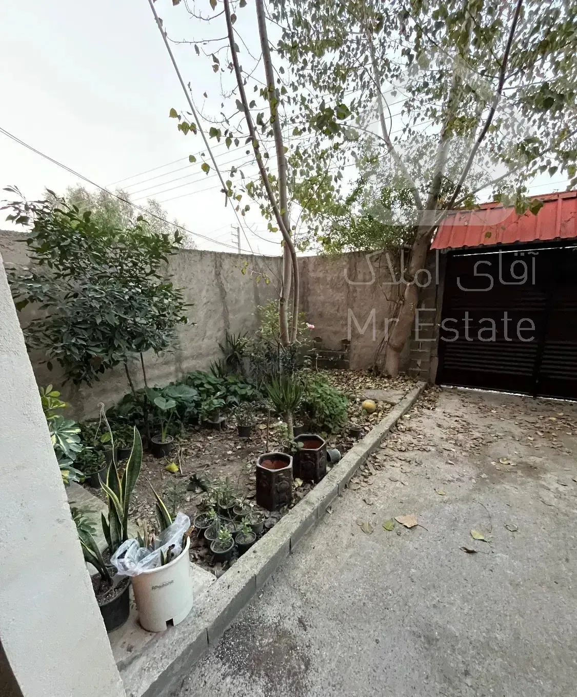 آپارتمان طبقه همکف شهرک امام