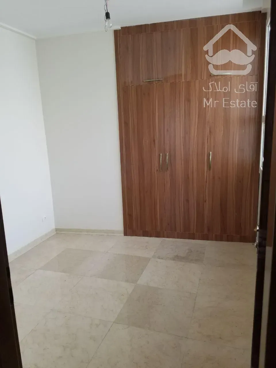 تهاتر 4 طبقه 75 متری نوساز با ملک کلنگی