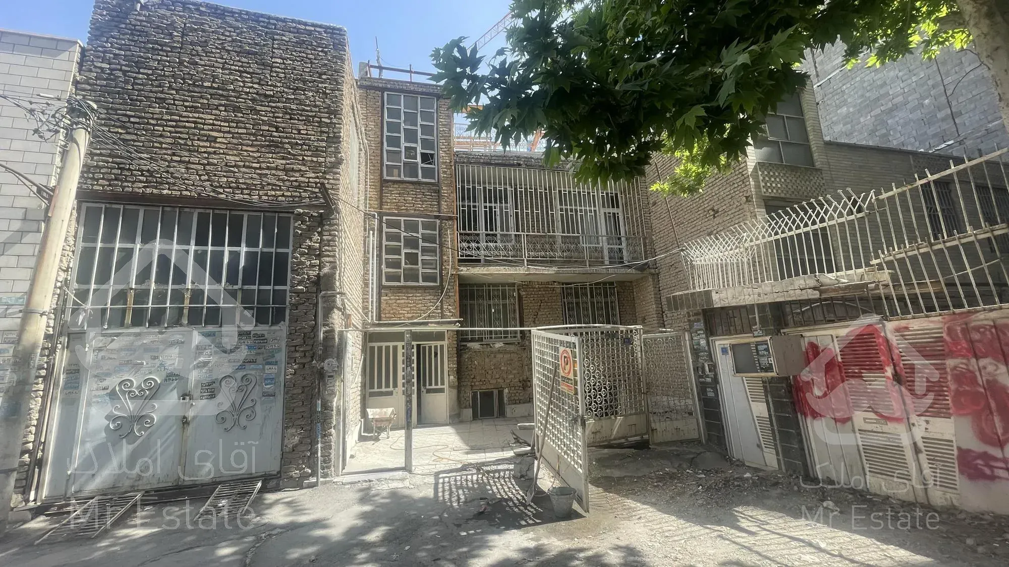 خانه کلنگی مناسب پاساژ و مرکز تجاری