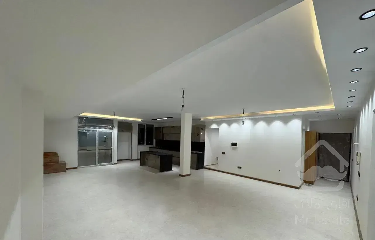 ۱۴۰ متر مسکونی ظفر