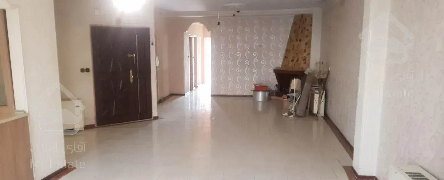 ۱۳۵ متر/مهناز/خوش نقشه/سالن پرده خور