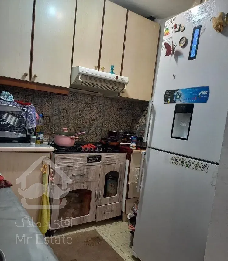 آپارتمان ۵۵متری ۲خواب و۱۲مترحیاط خلوت جنب مترو