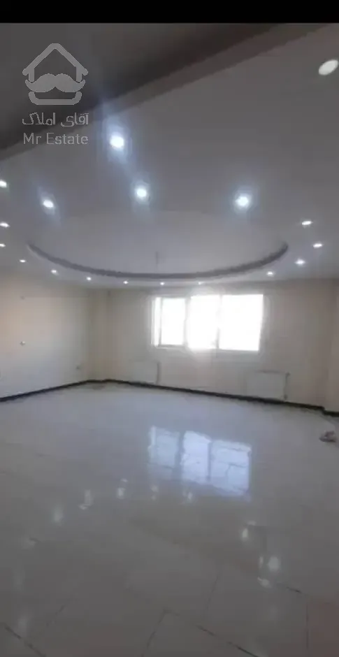 اجاره ای فاز ۸ ۹۷ متری محله ۱