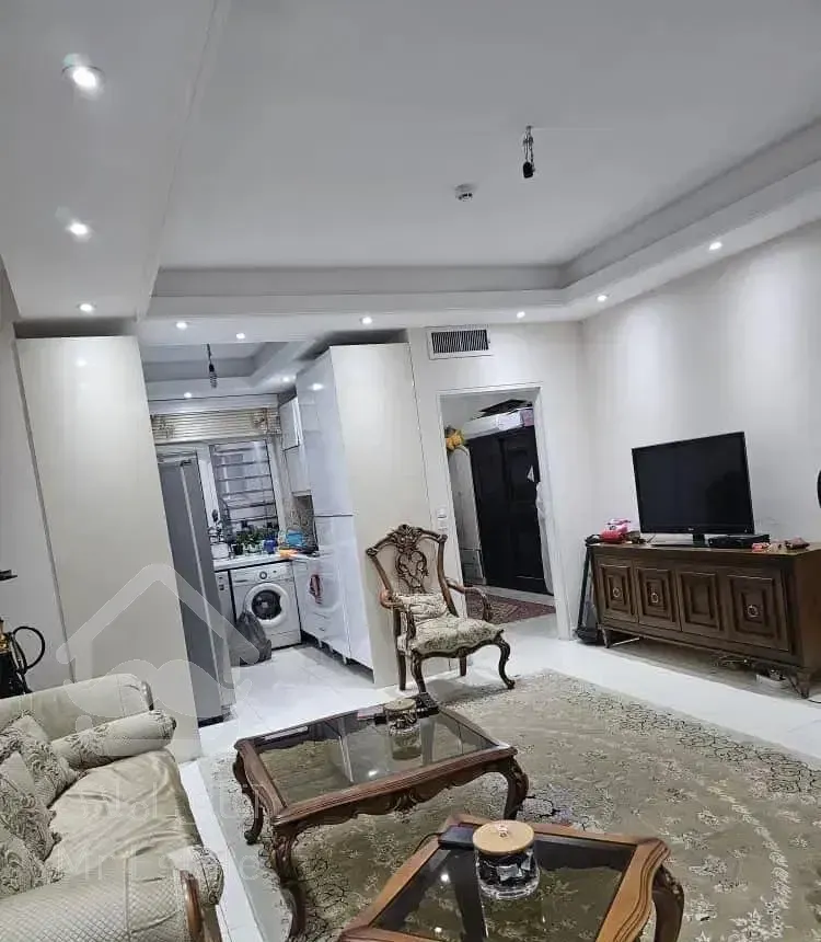 ۶۱ متر بدون پارکینگ یاخچی آباد چهارراه عباسی