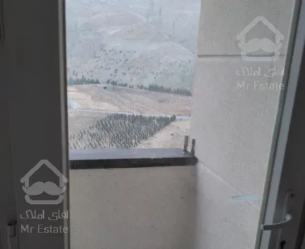 ۱۳۰ متر / دو خواب / مروارید شهر/ کلید نخورده