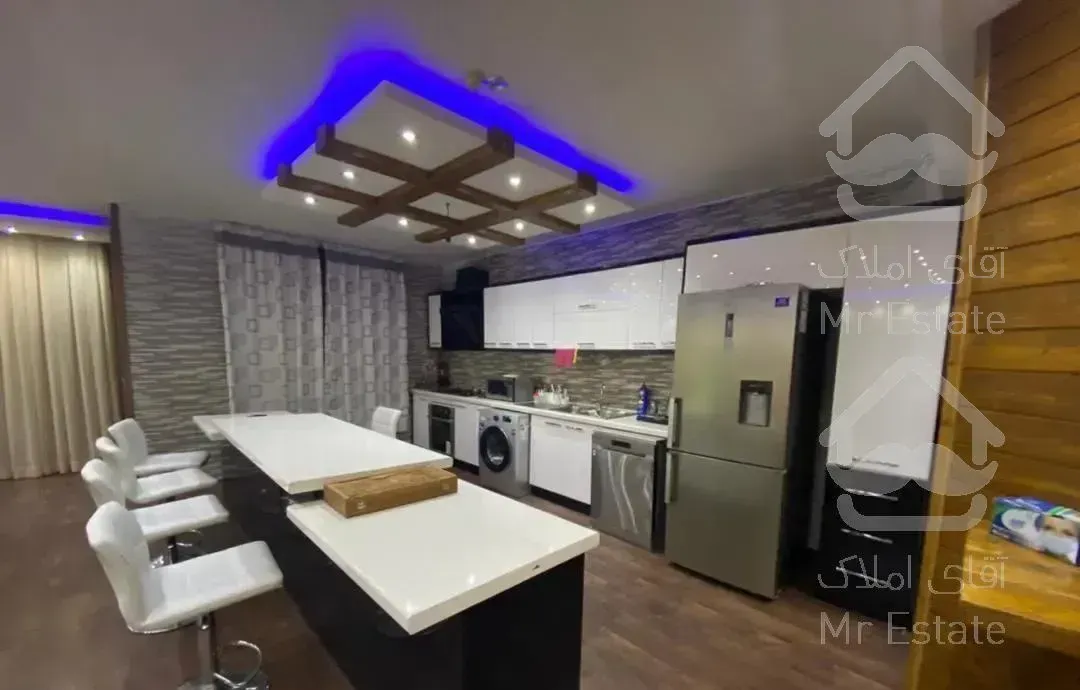 فروش اپارتمان ساحلی استخردار 166 متر بنا دلاوران