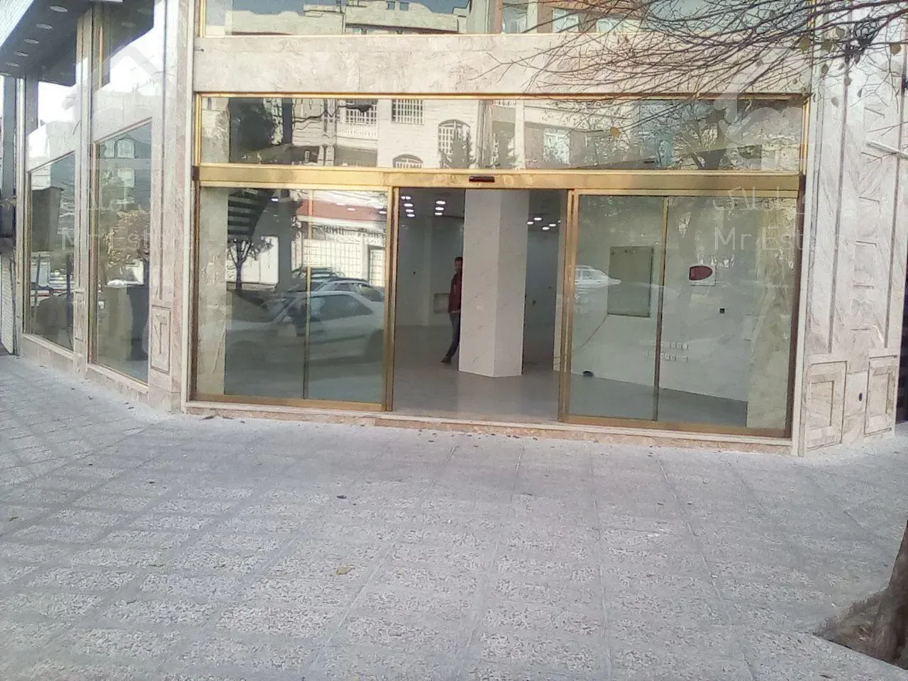 ۱۸۵متر تجاری فردوس شرق