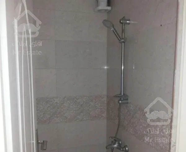 آپارتمان ۶۶ متری +حیاط خلوت تخلیه