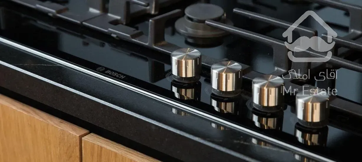 ۲۳۰ متر بلوار۲۴متری/ تک واحدی/ مشاعات فول/۲پارکینگ