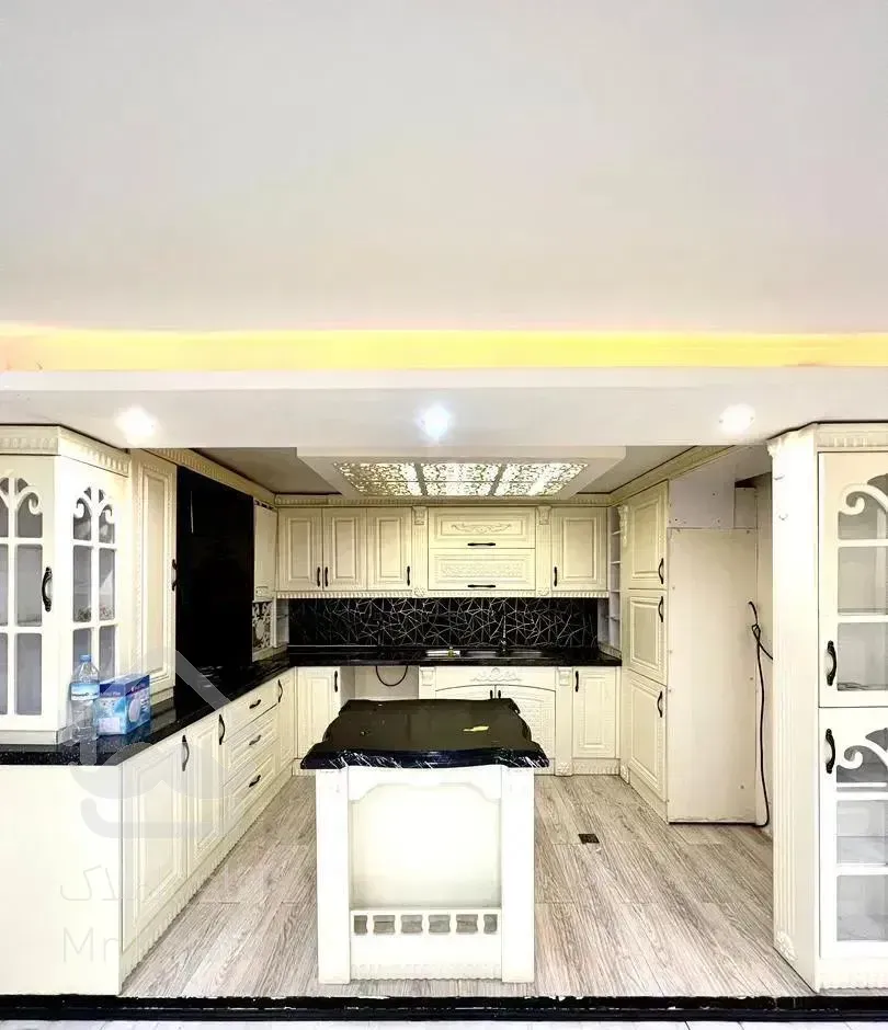 ۶۴متر یک خواب زیرهمکف/شریعتی/نرسیده به مطهری/فرهنگ