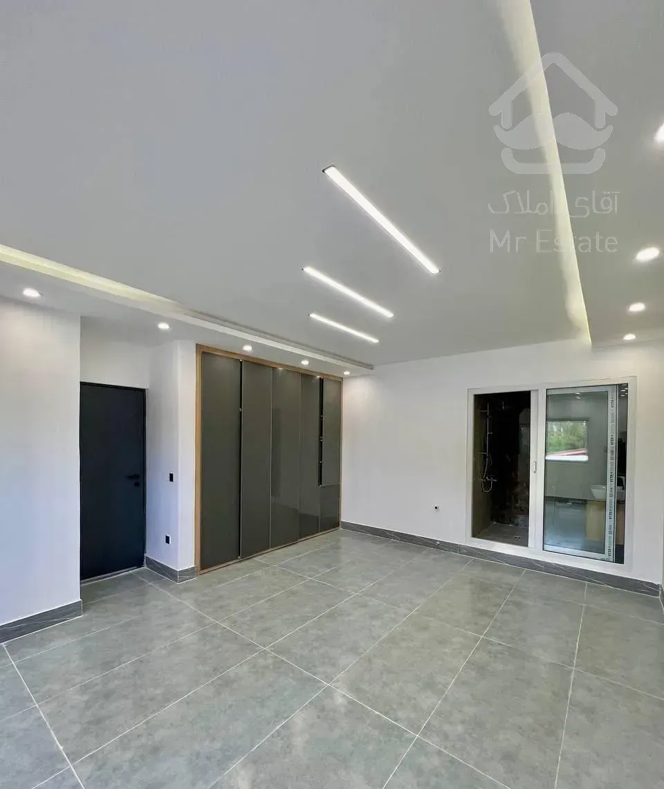 تریبلکس مدرن 500 متری/استخردار/4خواب مستر