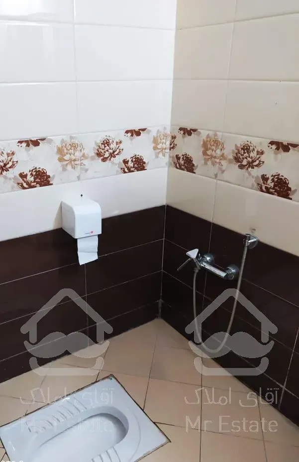 ١٠٠ متر / ٢ خواب فول امكانات / رو به افتاب / نماتراورتن