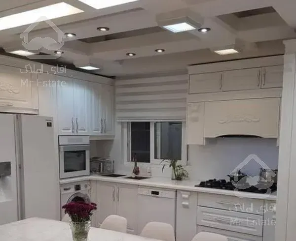 ۹۸متری/تک واحدی/قدرالسهم دار