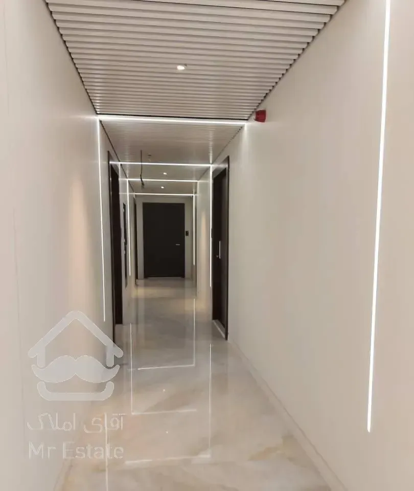 ۱۳۰ متر مدرن