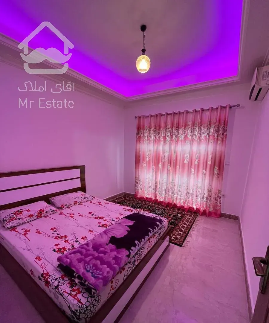 ویلا ۲۰۰ متر استخرو جکوزی دار بدون واسطه