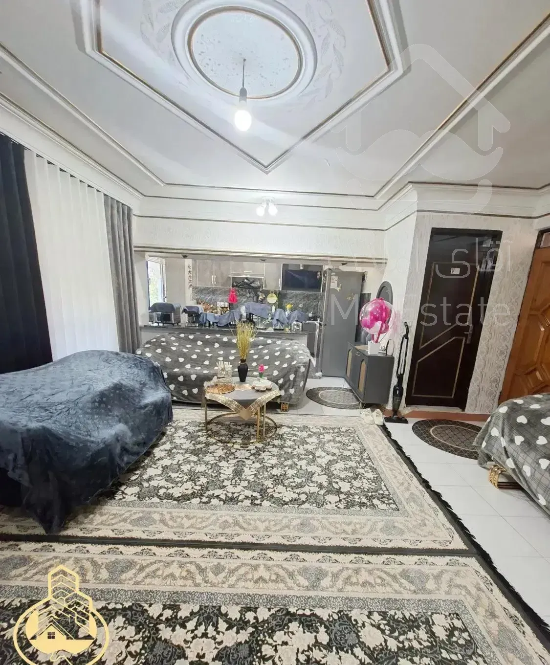 //آپارتمان ۹۱ متری طبقه ۴ تاپ لوکیشن//تمیز و شیک