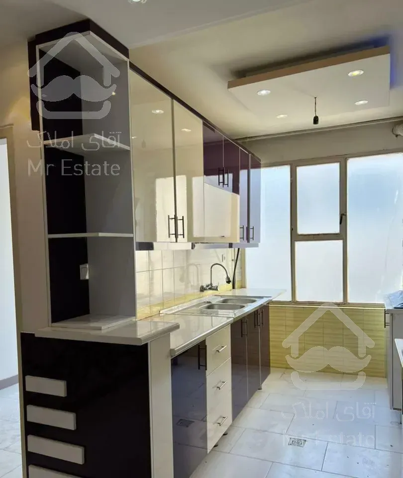 آپارتمان ۴۳متری در اندیشه