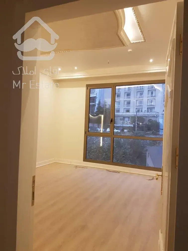 رهن و اجاره آپارتمان ۲۲۰ متری ۳ خوابه  نیاوران