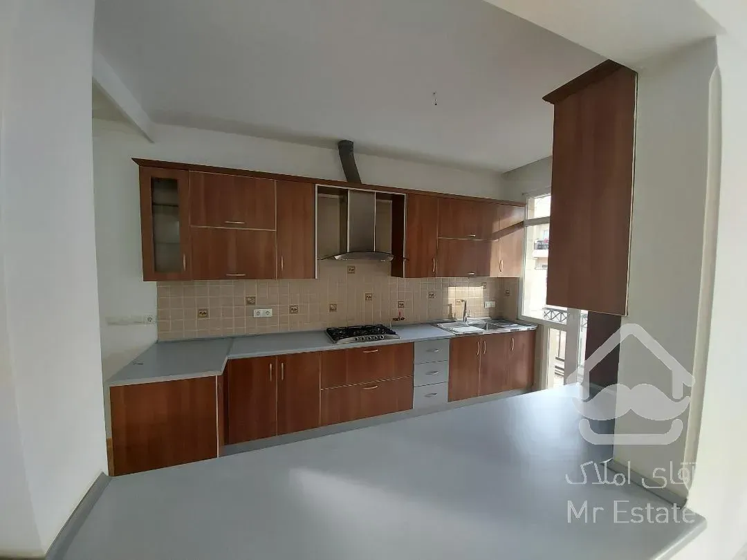 رهن آپارتمان 120 متری نیاوران