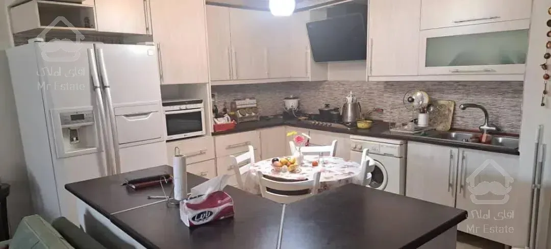 ۱۱۷ متری ، دو خوابه ، جماران