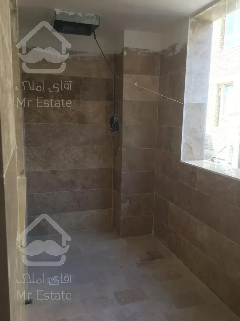 جمعا ۲۲۰متر / ۳خواب / فول امکانات کلید نخورده