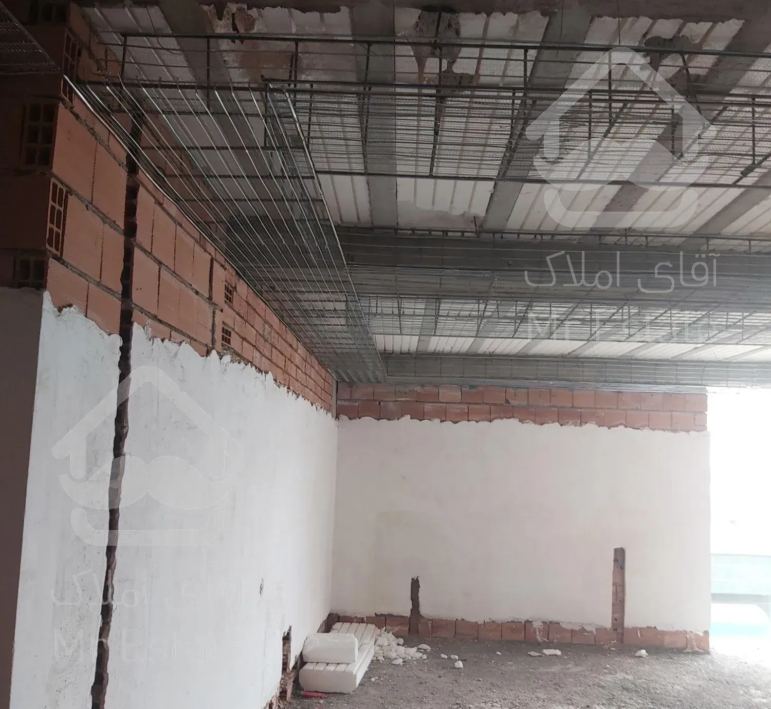 آپارتمان ۱۶۰ متری دو نبش باامکانات سر پیروزی۶